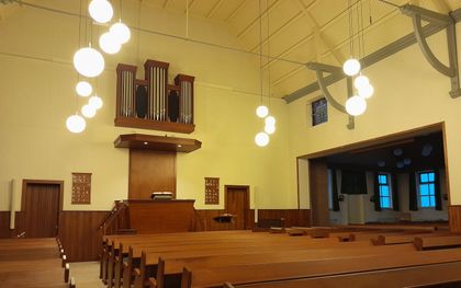 Gereformeerde gemeente Oosterland neemt digitaal orgel in gebruik